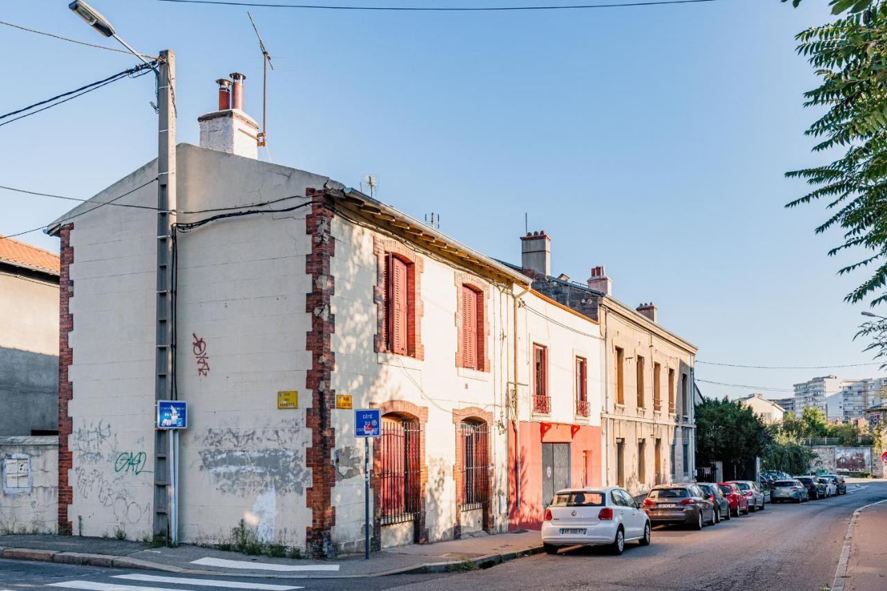Superbe Appartement Cosy Avec Terrasse サン・テティエンヌ エクステリア 写真